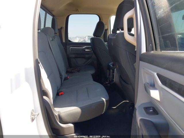 2020 RAM 1500 1C6RREBT4LN256707 Photo 7