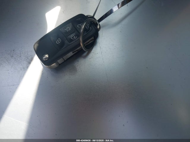 Volkswagen 2021 2021 1VWSA7A33MC007887 Image 11