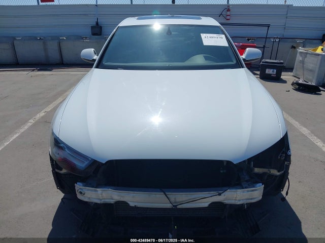 Audi A6 2016 WAUDFAFC8GN010776 Image 13