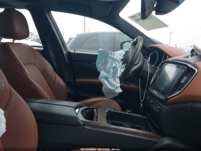 2018 MASERATI GHIBLI ZAM57XSA0J1286682 Photo 4