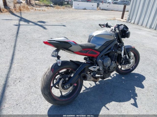 2020 TRIUMPH MOTORCYCLE STREET TRIPLE SMTA544D4LTAA2329 Photo 3