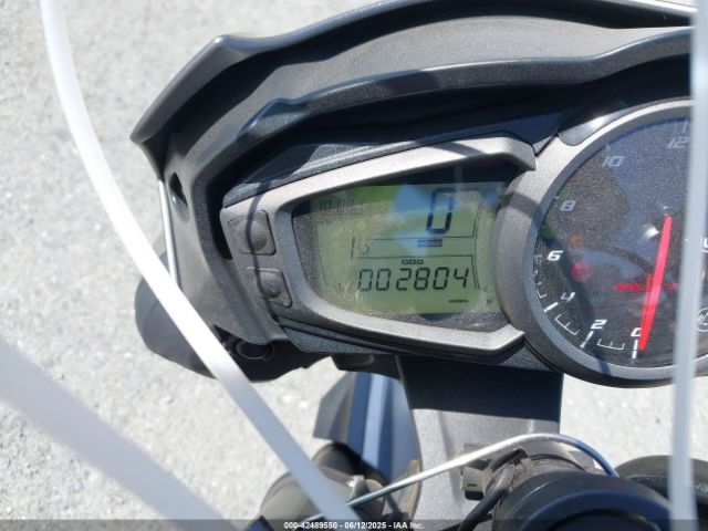 2020 TRIUMPH MOTORCYCLE STREET TRIPLE SMTA544D4LTAA2329 Photo 6