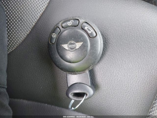 2014 MINI CLUBMAN WMWZG3C57ET800387 Photo 10