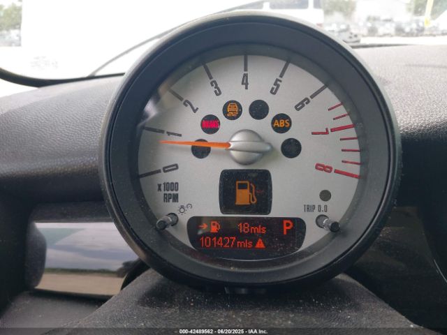 2014 MINI CLUBMAN WMWZG3C57ET800387 Photo 6