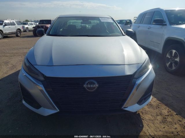 1N4BL4DV7RN327126 Nissan Altima Sv Fwd