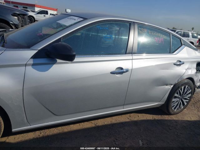 1N4BL4DV7RN327126 Nissan Altima Sv Fwd