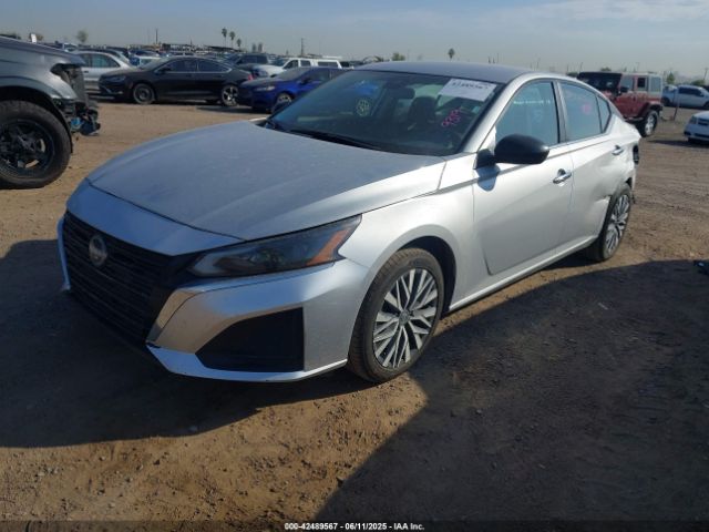 1N4BL4DV7RN327126 Nissan Altima Sv Fwd