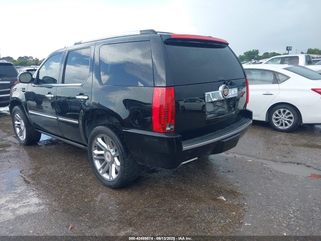2014 CADILLAC ESCALADE 1GYS4DEF7ER118044 Photo 2
