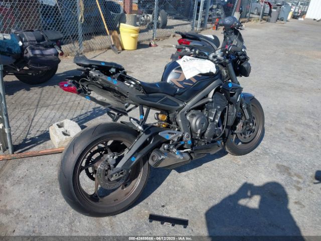 2023 TRIUMPH MOTORCYCLE STREET TRIPLE SMTA554S9PTBC3609 Photo 3