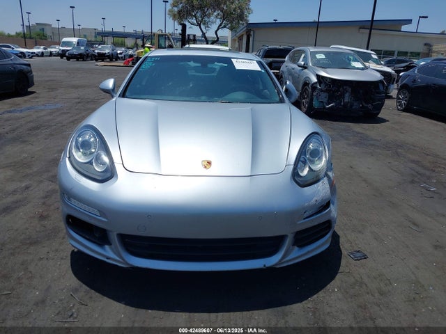 WP0AA2A79EL015160 Porsche Panamera