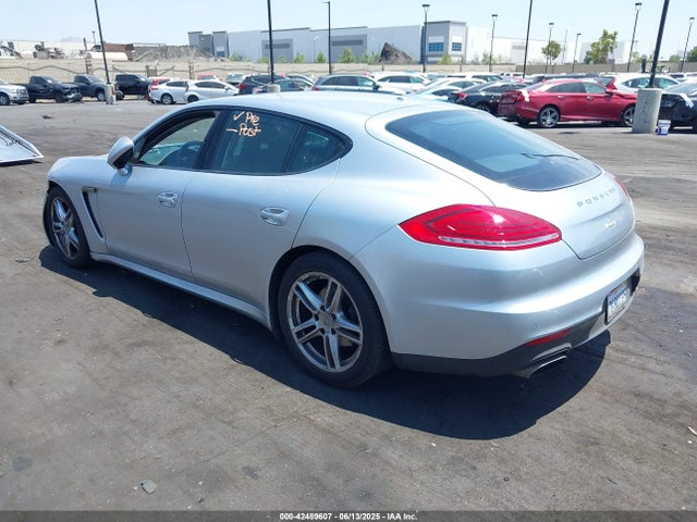 WP0AA2A79EL015160 Porsche Panamera