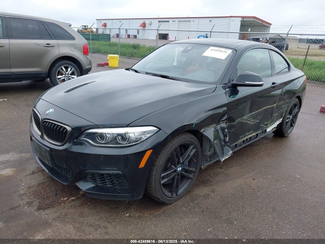BMW M240i 2020 WBA2J7C04L7E50062 Image 2
