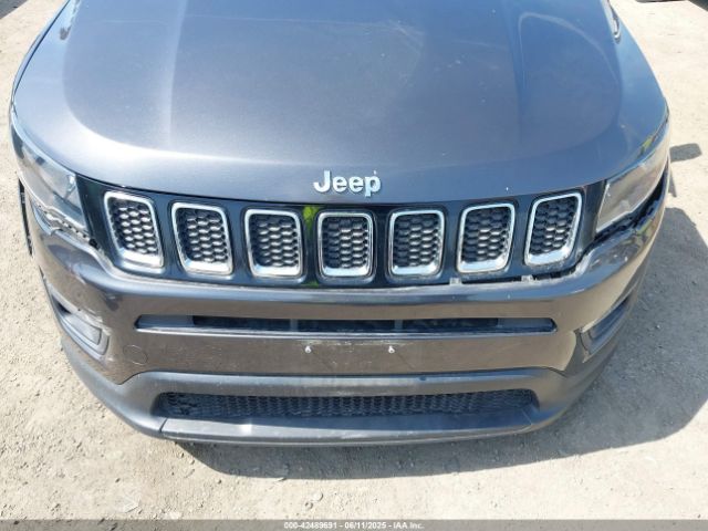 3C4NJDBB8KT729491 Jeep 2019