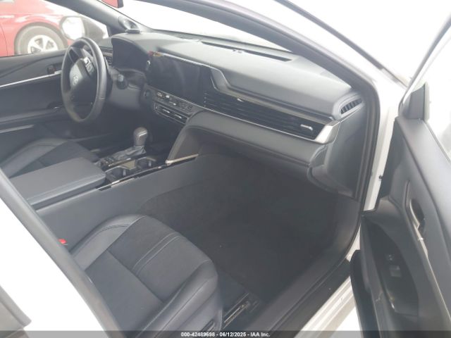 4T1DBADK0SU006661 Toyota a25a-fxs
