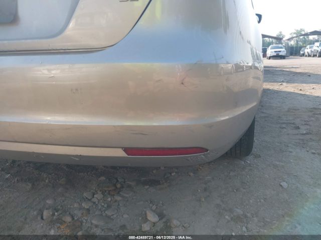 3VWD17AJ5EM273418 Volkswagen Jetta 1.8t Se