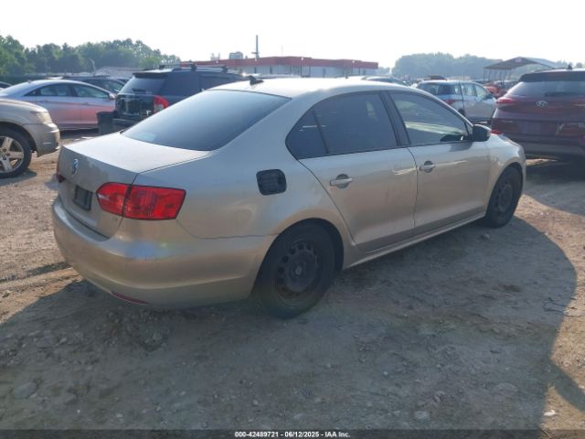 3VWD17AJ5EM273418 Volkswagen Jetta 1.8t Se
