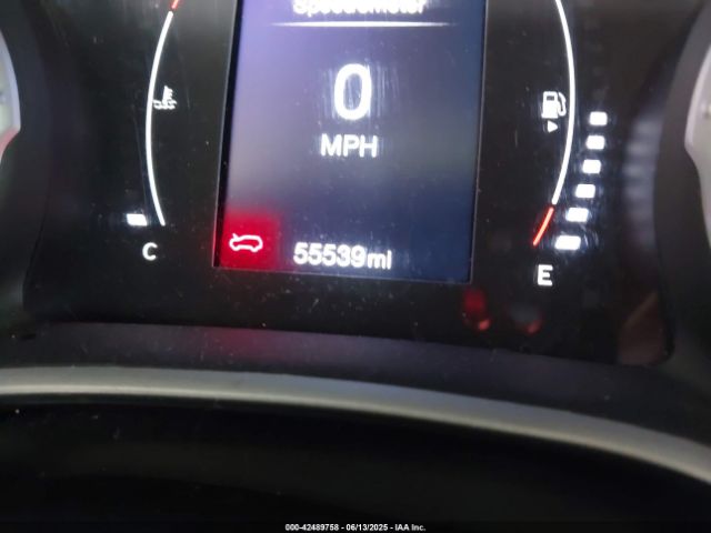 3C4NJCAB9JT345343 Jeep 2018