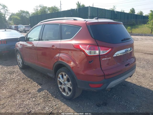 1FMCU9J93FUC86328 Ford Escape Titanium