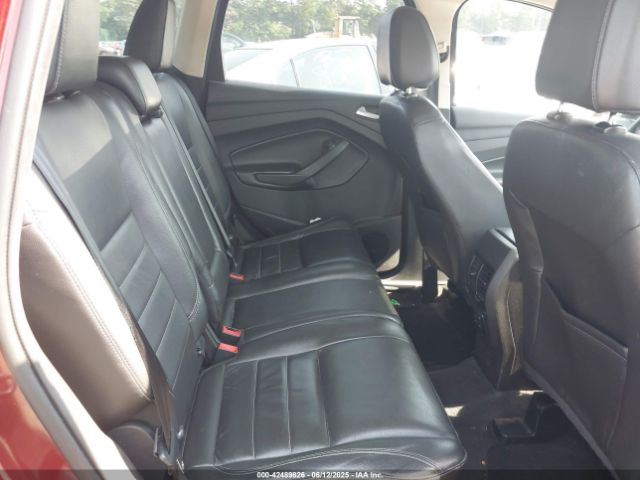 1FMCU9J93FUC86328 Ford Escape Titanium