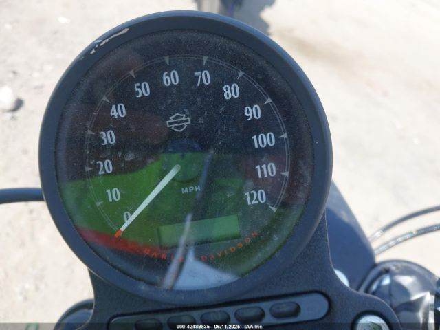 2017 HARLEY-DAVIDSON XL883 1HD4LE233HC433981 Photo 6