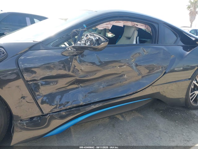 BMW I8 2015 WBY2Z2C57FV392728 Image 6