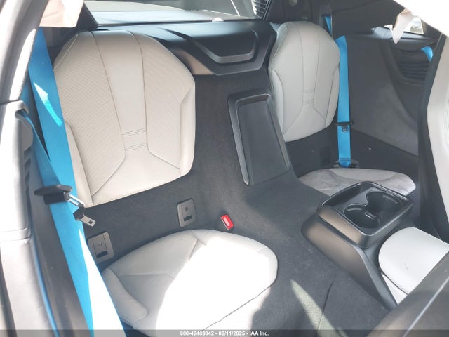 BMW I8 2015 WBY2Z2C57FV392728 Image 8