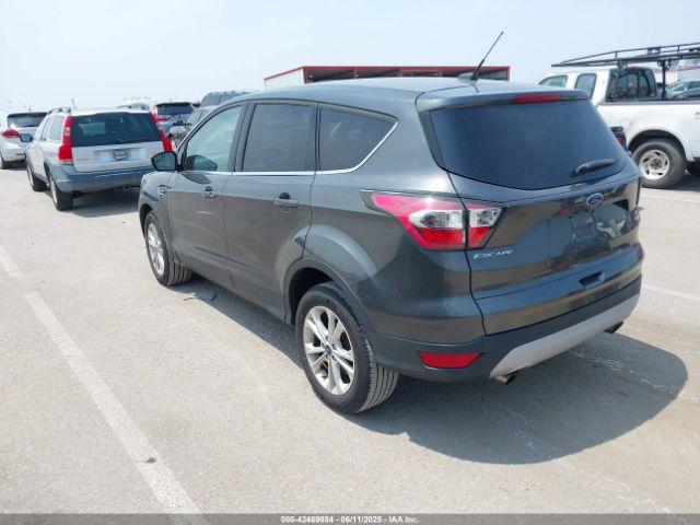1FMCU0GD3HUA53463 Ford ESCAPE SE