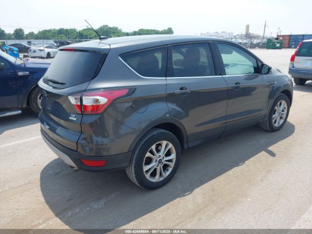 1FMCU0GD3HUA53463 Ford ESCAPE SE