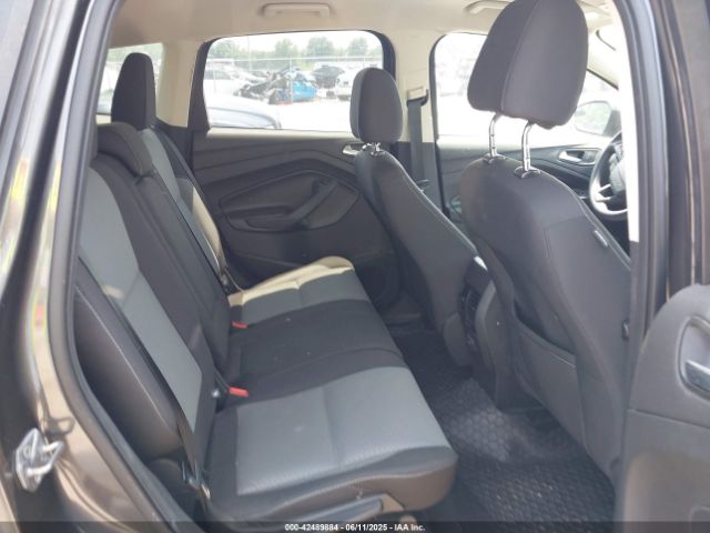 1FMCU0GD3HUA53463 Ford ESCAPE SE