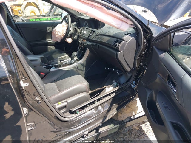 1HGCR2F15HA158839 Honda k24w1