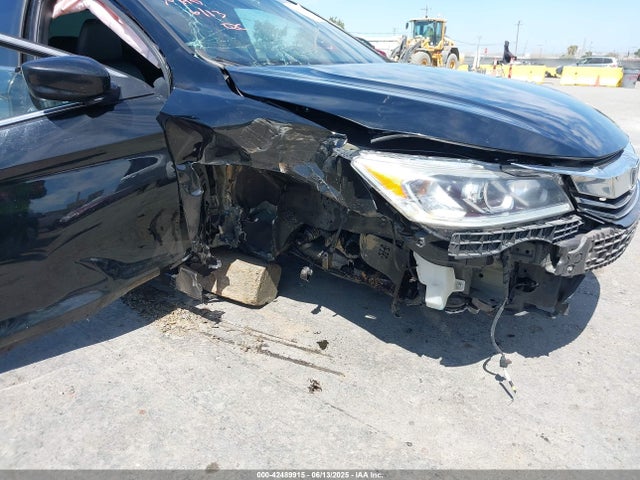 1HGCR2F15HA158839 Honda k24w1