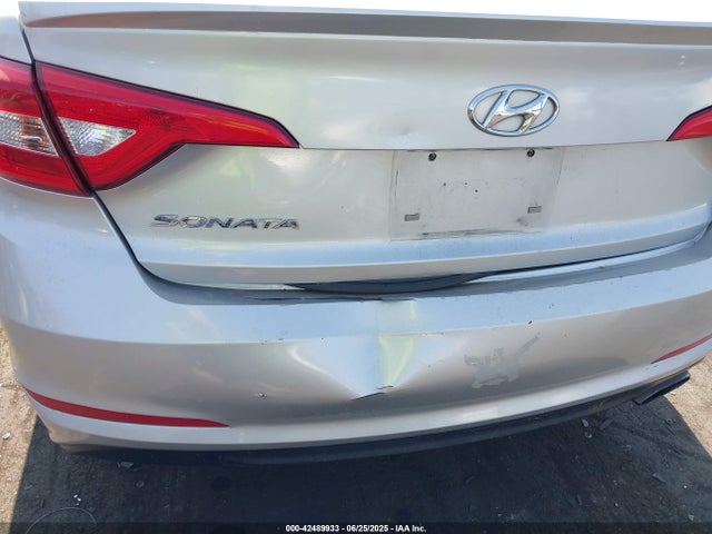 5NPE24AFXHH514785 Hyundai 2017