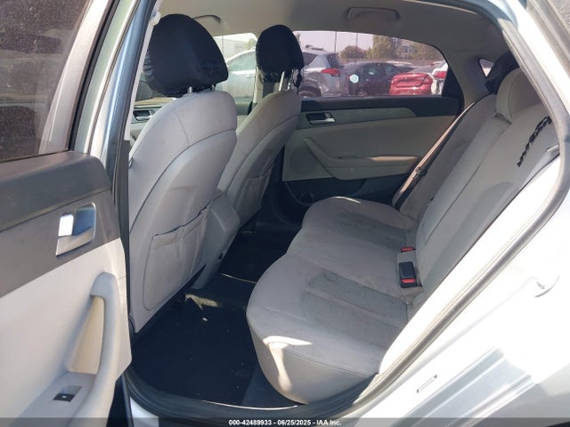 5NPE24AFXHH514785 Hyundai 2017
