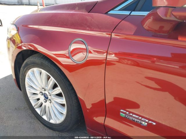 3FA6P0SU2ER337515 Ford Fusion Energi Titanium