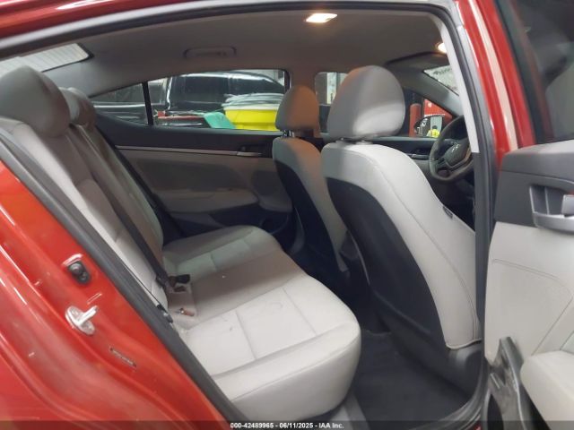 5NPD84LFXHH146941 Hyundai Elantra
