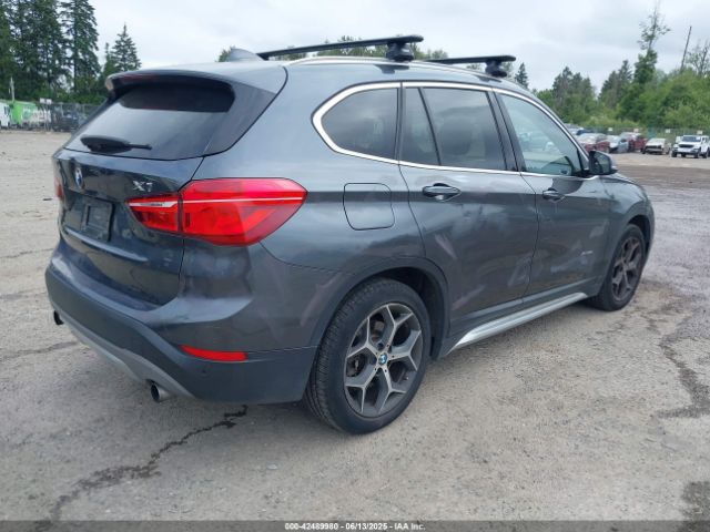 2017 BMW X1 WBXHT3C39H5F73601 Photo 3