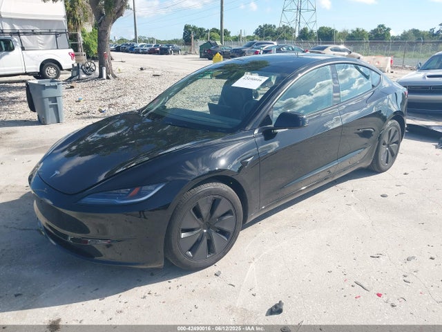 2025 TESLA MODEL 3 5YJ3E1EB8SF887317 Photo 1