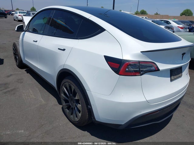 5YJYGDEE9MF269633 Tesla Model Y