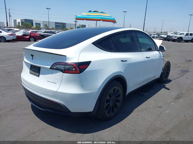 5YJYGDEE9MF269633 Tesla Model Y