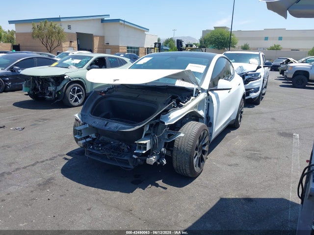 5YJYGDEE9MF269633 Tesla Model Y