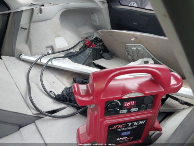 JTDKN3DU6F1977249 Toyota Prius Two
