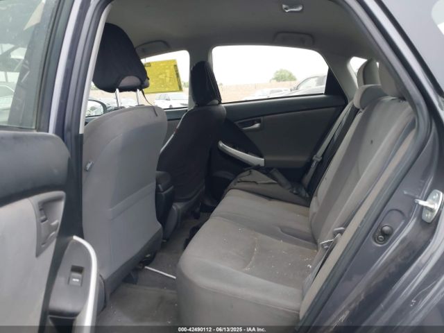 JTDKN3DU6F1977249 Toyota Prius Two