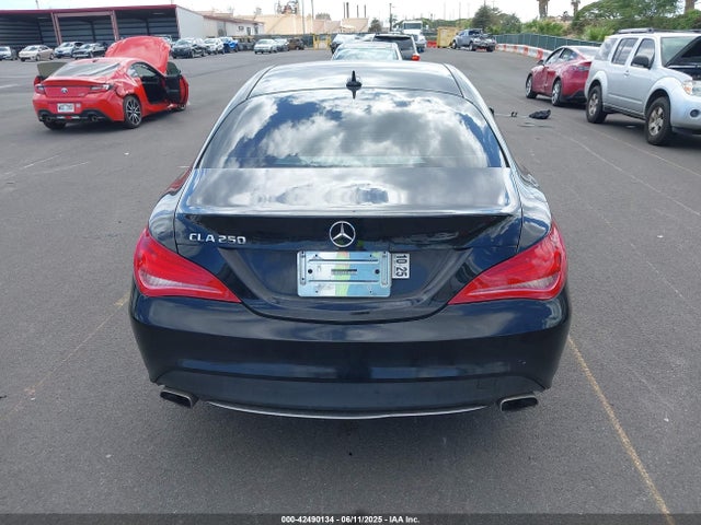 WDDSJ4EB5GN316147 Mercedes-Benz CLA-Class