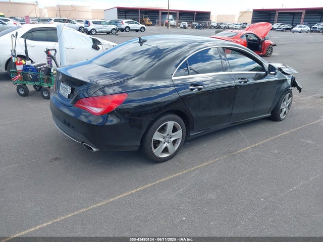 WDDSJ4EB5GN316147 Mercedes-Benz CLA-Class