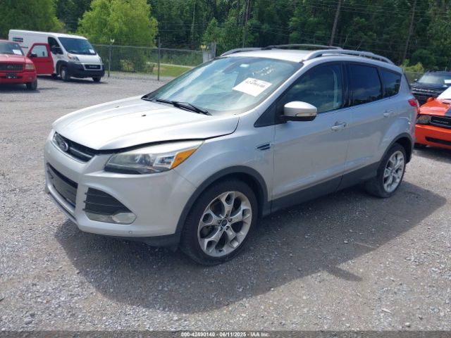 1FMCU0J90EUE46918 Ford Escape Titanium