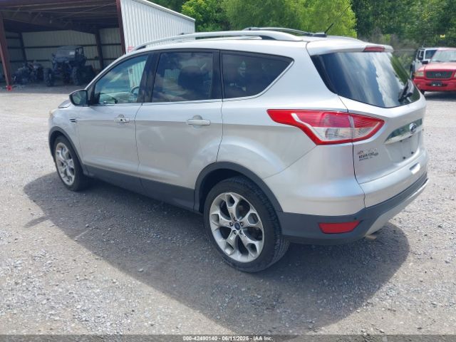 1FMCU0J90EUE46918 Ford Escape Titanium