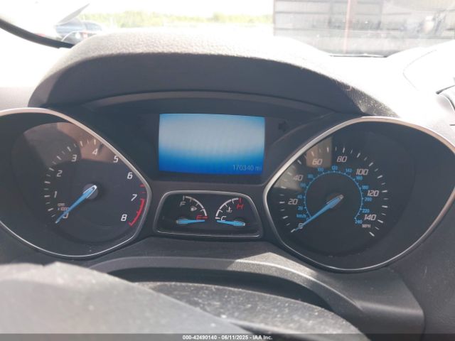 1FMCU0J90EUE46918 Ford Escape Titanium