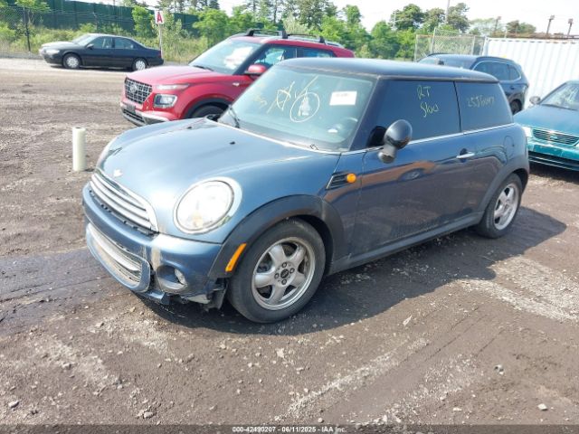 2011 MINI COOPER WMWSU3C58BT251711 Photo 1