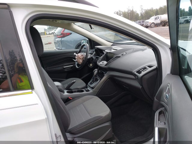 1FMCU0GX7EUB84627 Ford 2014