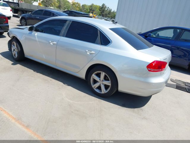 2013 VOLKSWAGEN PASSAT 1VWBP7A39DC026166 Photo 2